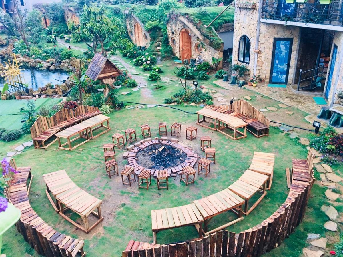Moc Chau Hobbiton Acomodação com café da manhã Exterior foto