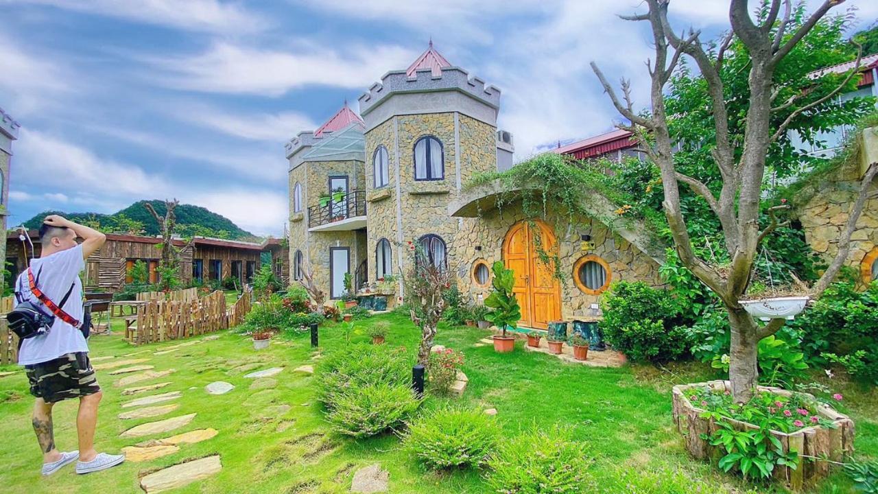 Moc Chau Hobbiton Acomodação com café da manhã Exterior foto