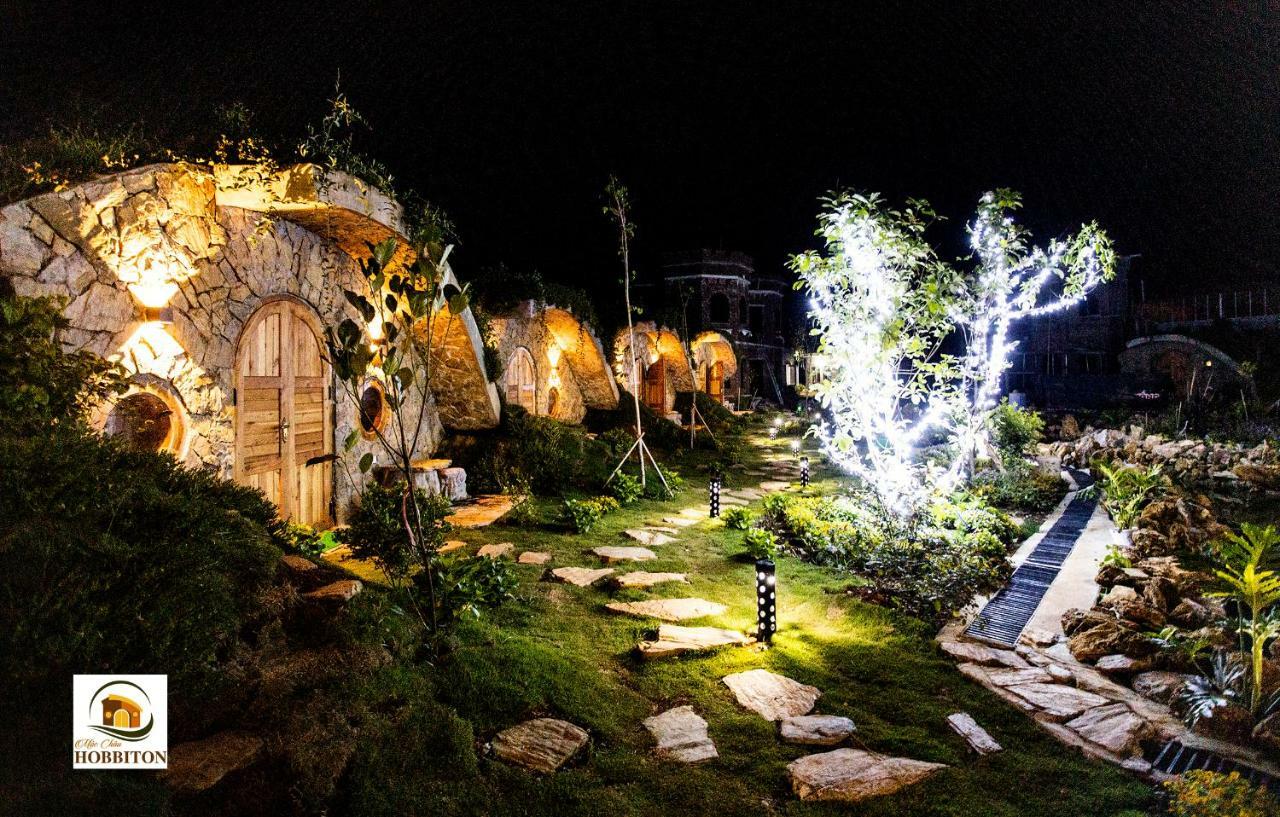 Moc Chau Hobbiton Acomodação com café da manhã Exterior foto