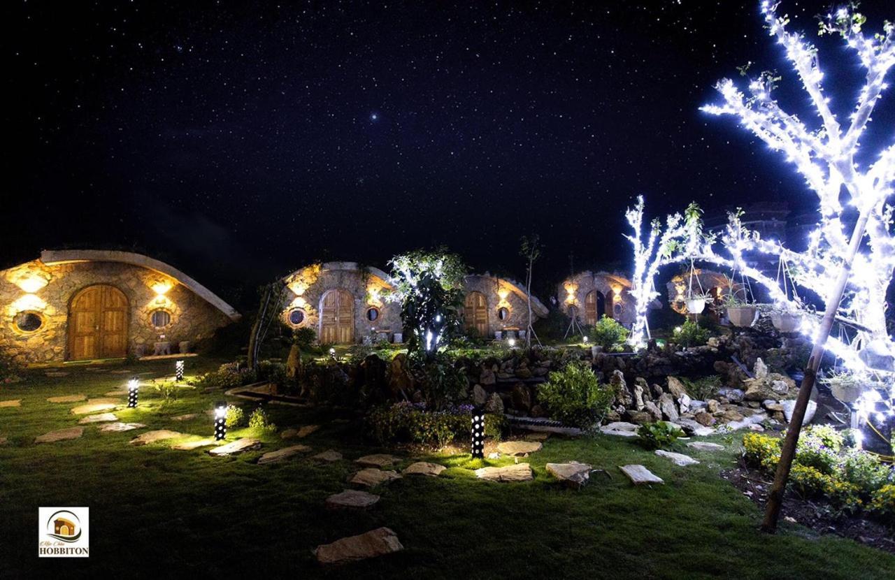 Moc Chau Hobbiton Acomodação com café da manhã Exterior foto