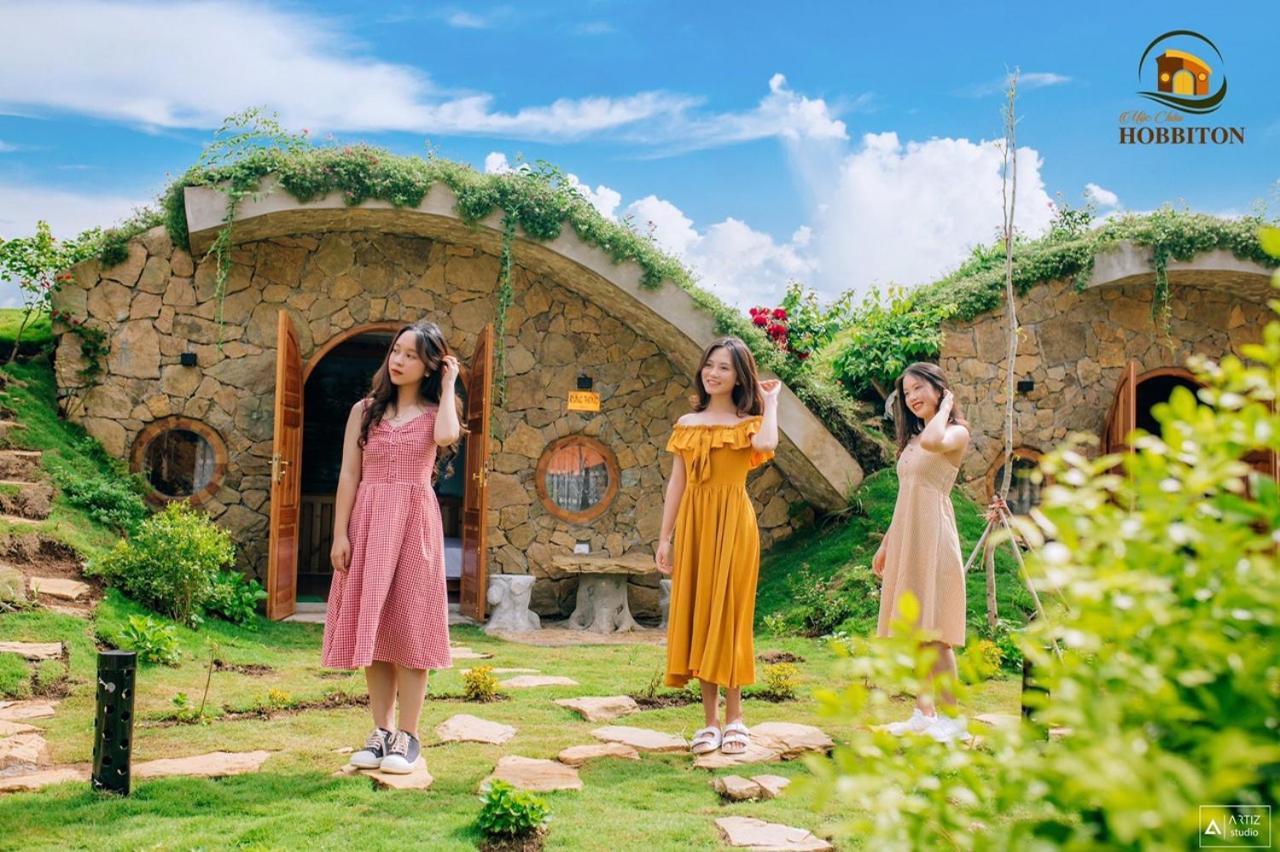 Moc Chau Hobbiton Acomodação com café da manhã Exterior foto